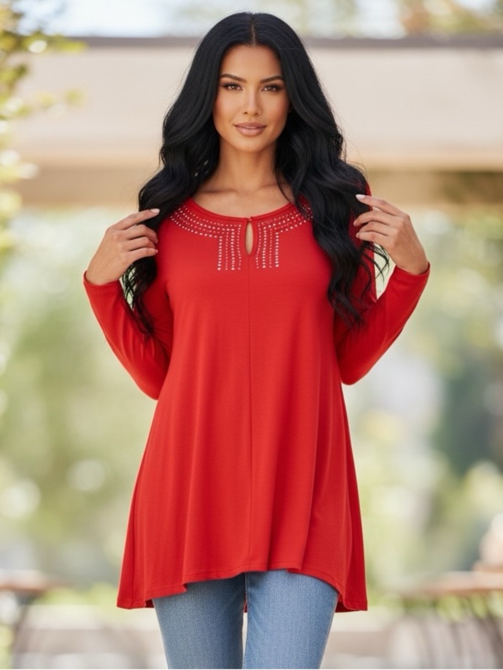 🫶🏻 Chaus New York Embellished Shark Bite Tunic Top